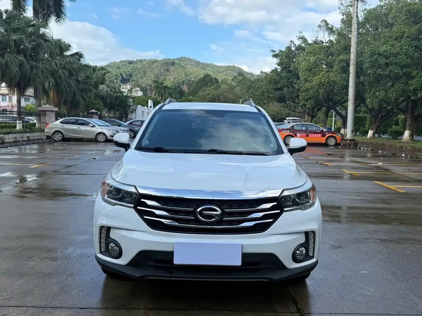 Trumpchi GS4 2016 235T G-DCT Luxury Edition — миниатюра 2
