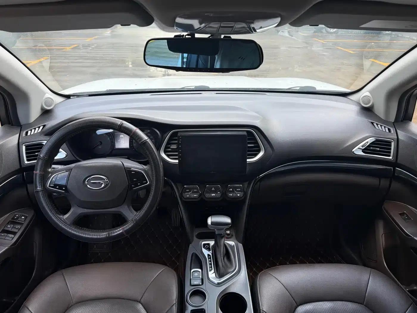 Trumpchi GS4 2016 235T G-DCT Luxury Edition — миниатюра 6