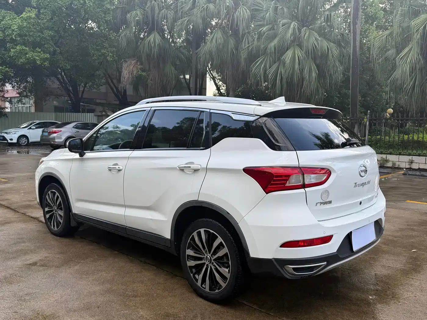 Trumpchi GS4 2016 235T G-DCT Luxury Edition — миниатюра 7