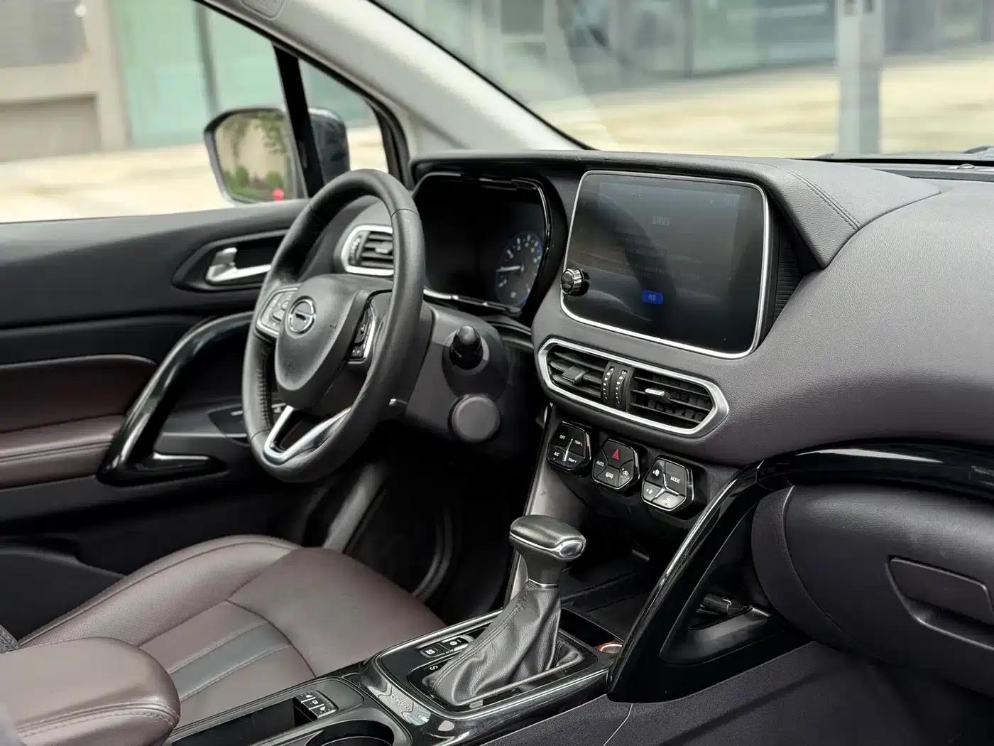 Trumpchi GS4 2018 235T Automatic 2WD Luxury Intelligent Edition — миниатюра 13