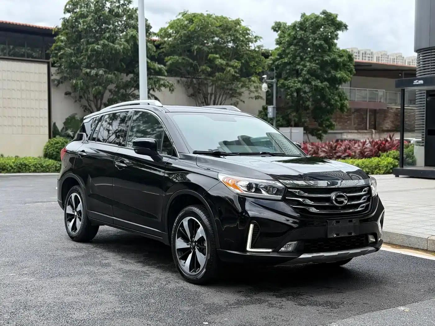Trumpchi GS4 2018 235T Automatic 2WD Luxury Intelligent Edition — миниатюра 3