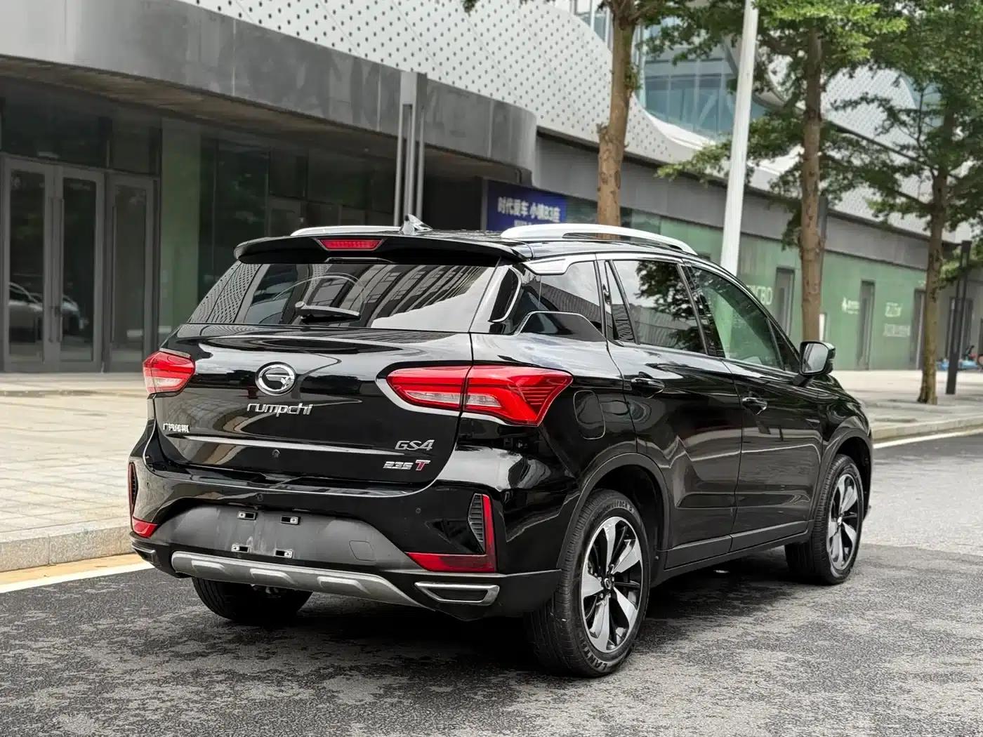 Trumpchi GS4 2018 235T Automatic 2WD Luxury Intelligent Edition — миниатюра 4