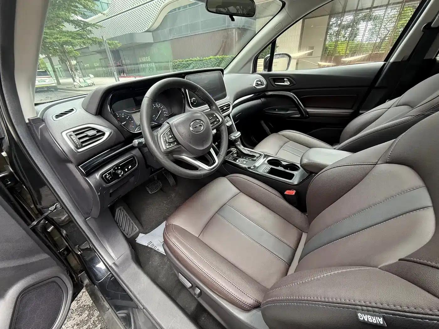 Trumpchi GS4 2018 235T Automatic 2WD Luxury Intelligent Edition — миниатюра 8