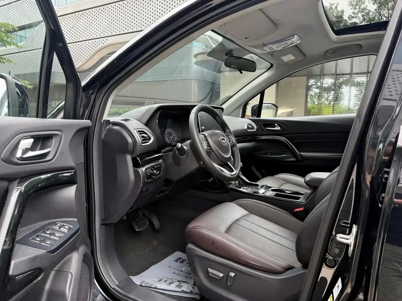 Trumpchi GS4 2018 235T Automatic 2WD Luxury Intelligent Edition — миниатюра 9