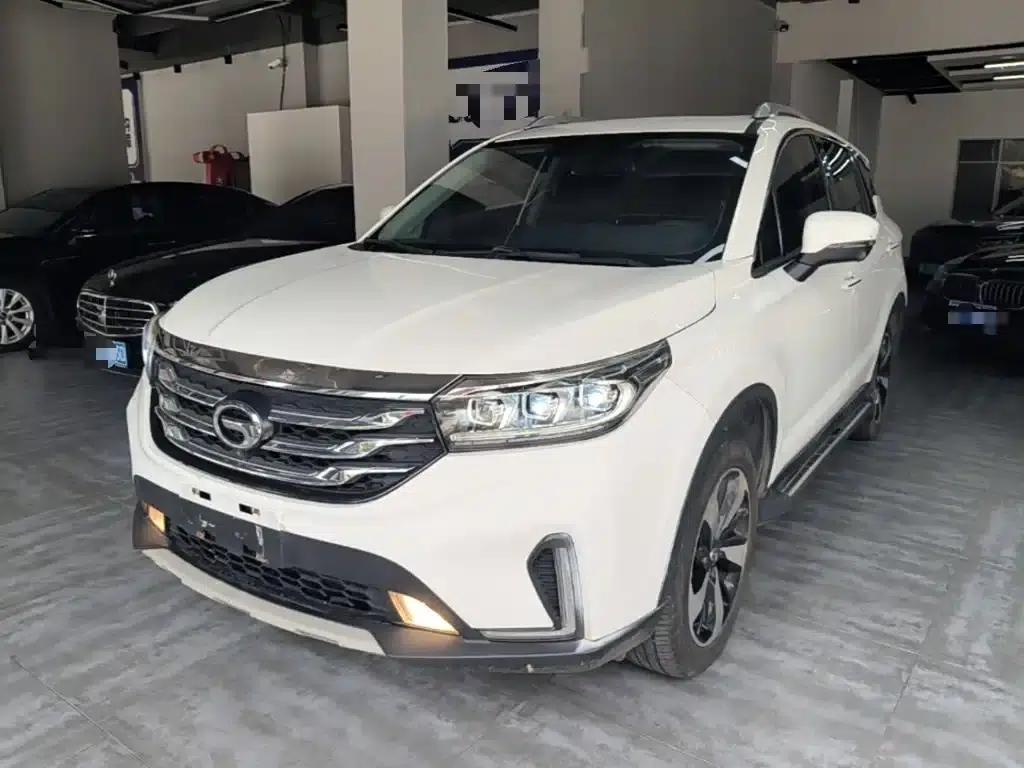 Trumpchi GS4 2018 235T Automatic 2WD Luxury Intelligent Connectivity Millionth Anniversary Edition — миниатюра 1