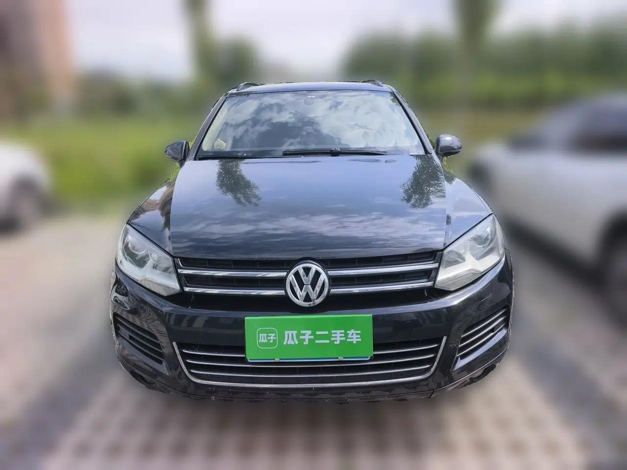 Volkswagen Touareg Touareg 2015, 3.0T, panoramic sunroof, diesel, wheels 255/60 R17. — миниатюра 2