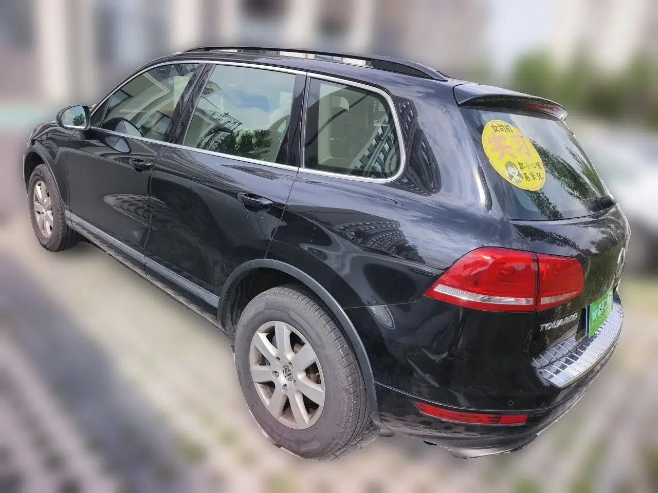 Volkswagen Touareg Touareg 2015, 3.0T, panoramic sunroof, diesel, wheels 255/60 R17. — миниатюра 4