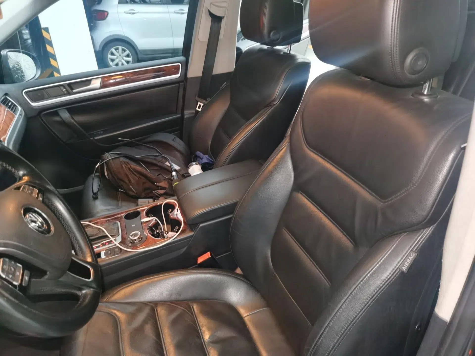 Volkswagen Touareg 2011 3.0 TSI Standard Version — миниатюра 15