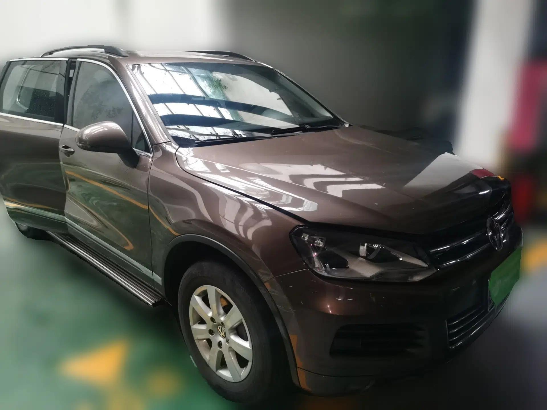 Volkswagen Touareg 2011 3.0 TSI Standard Version — миниатюра 3