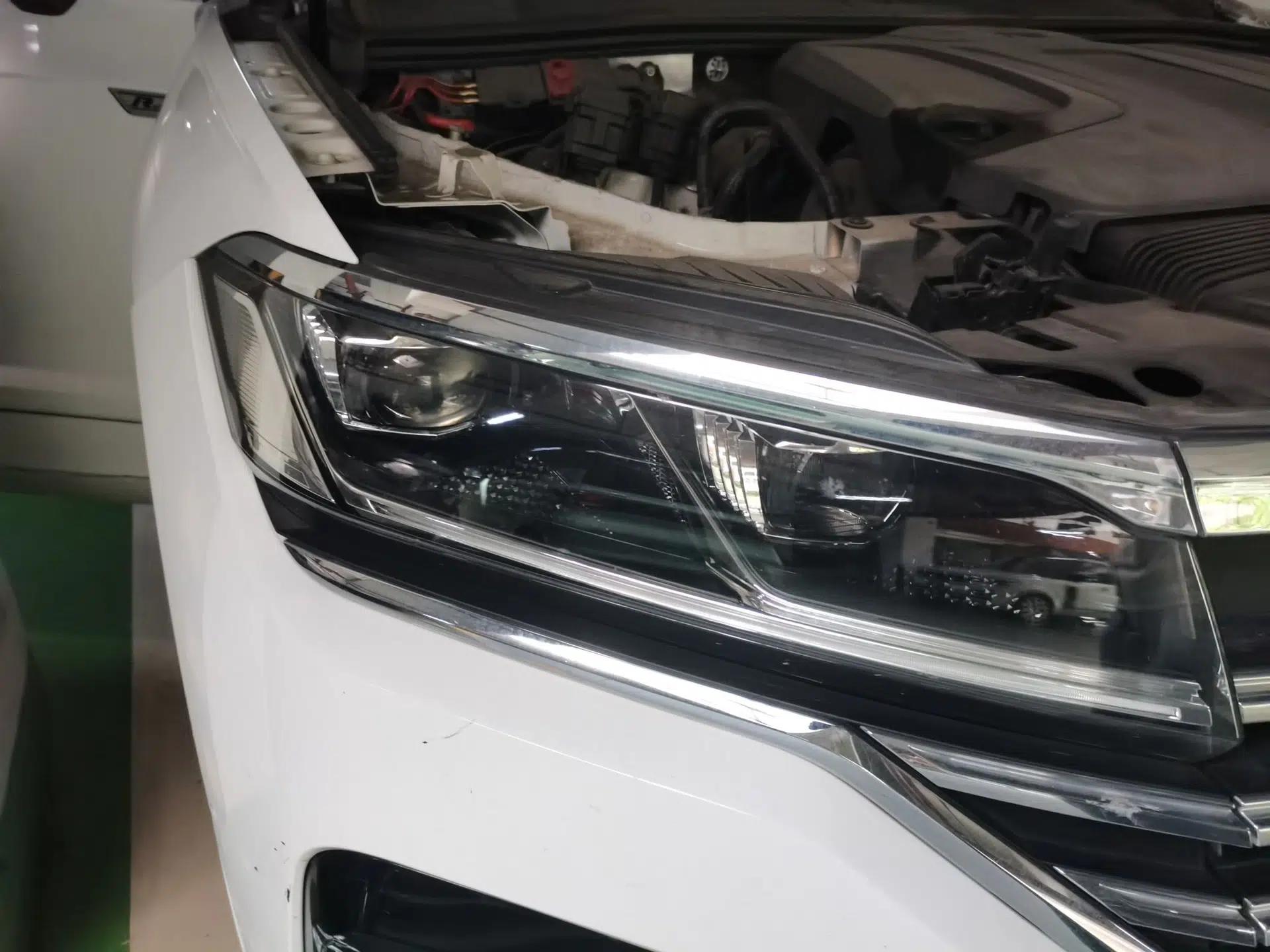 Volkswagen Touareg 2021 2.0 TSI RuiShang Edition — миниатюра 7