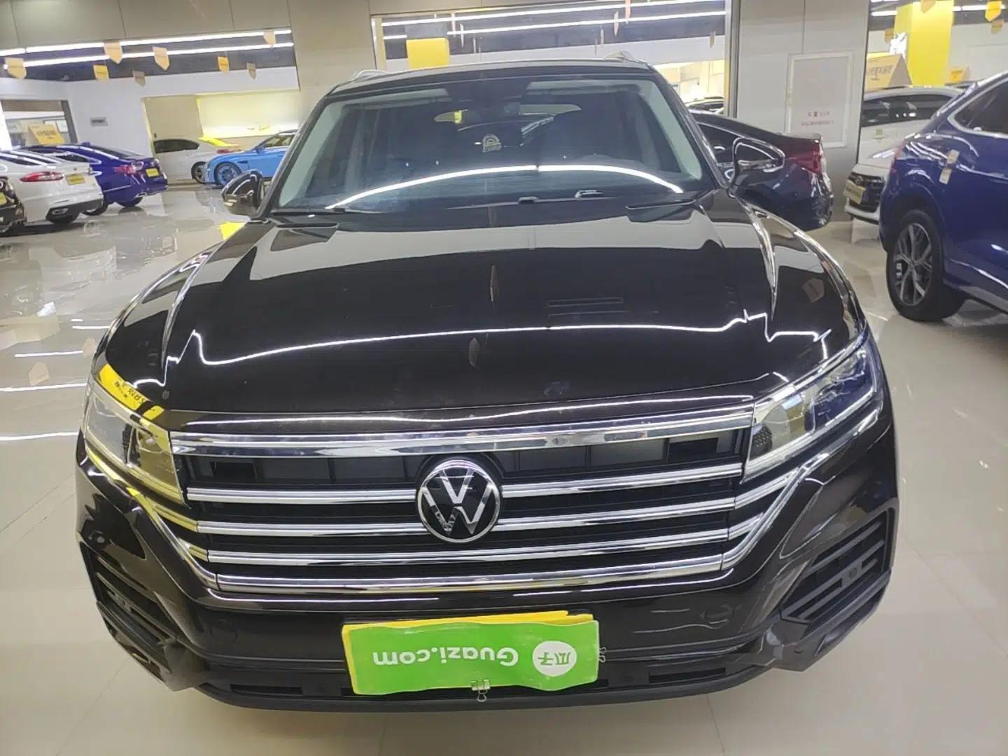 Volkswagen Touareg 2021 2.0 TSI Flagship Special Edition — миниатюра 2