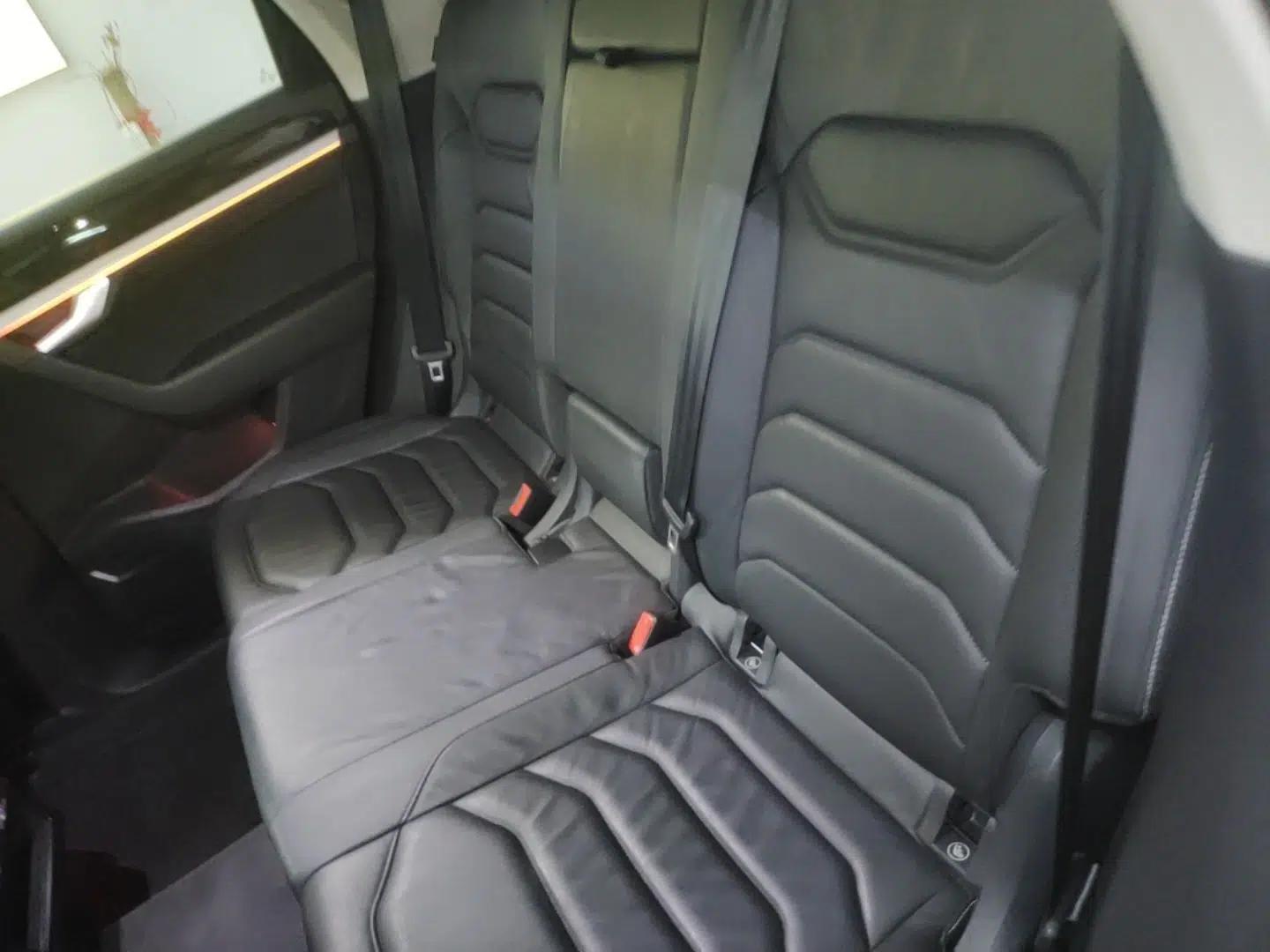 Volkswagen Touareg 2021 2.0 TSI Flagship Special Edition — миниатюра 20