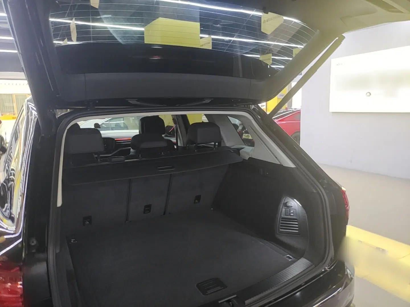 Volkswagen Touareg 2021 2.0 TSI Flagship Special Edition — миниатюра 22