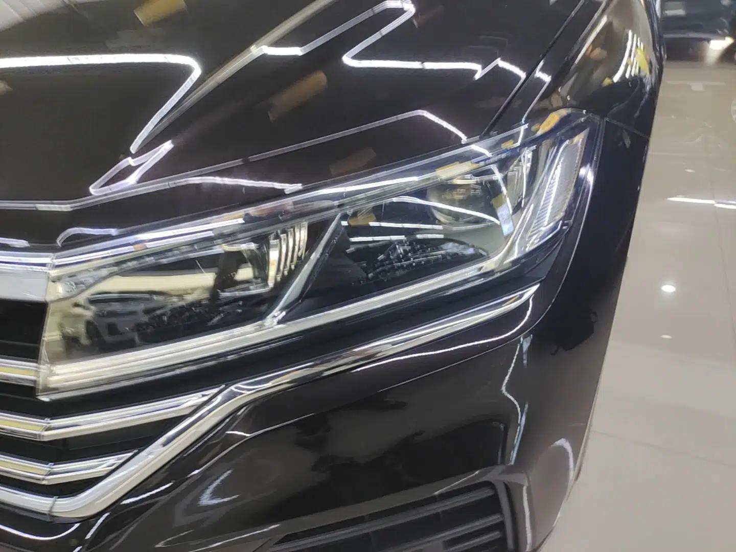 Volkswagen Touareg 2021 2.0 TSI Flagship Special Edition — миниатюра 8