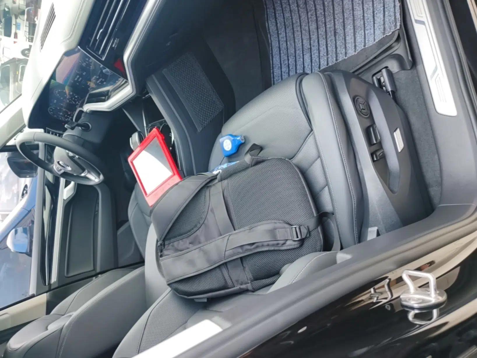 Volkswagen Touareg 2020 3.0 TSI Luxury Edition China VI — миниатюра 25