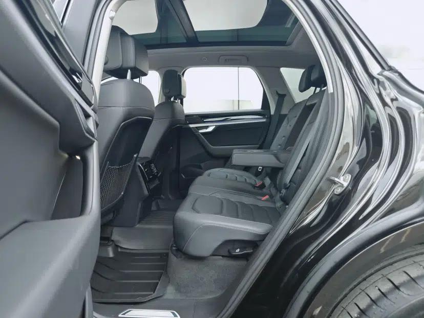 Volkswagen Touareg 2020 3.0 TSI Luxury Edition China VI — миниатюра 32