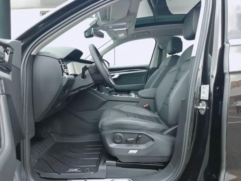 Volkswagen Touareg 2020 3.0 TSI Luxury Edition China VI — миниатюра 38