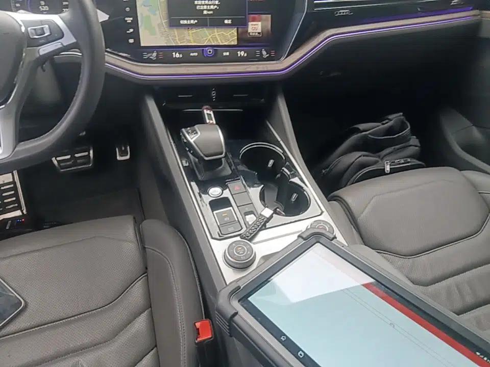 Volkswagen Touareg 2019 3.0 TSI RuiFeng Edition China VI Standard — миниатюра 16