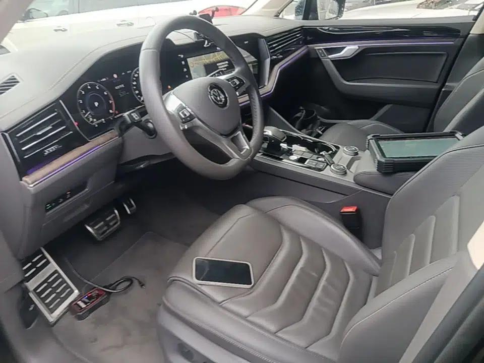 Volkswagen Touareg 2019 3.0 TSI RuiFeng Edition China VI Standard — миниатюра 17