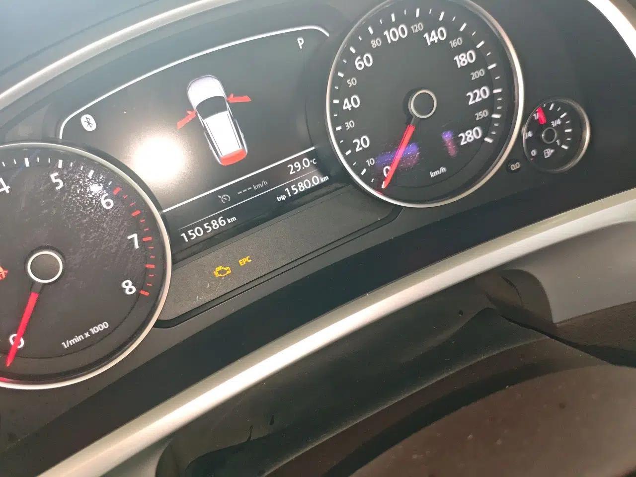 Volkswagen Touareg 2011 3.0 TSI High-End Version — миниатюра 12