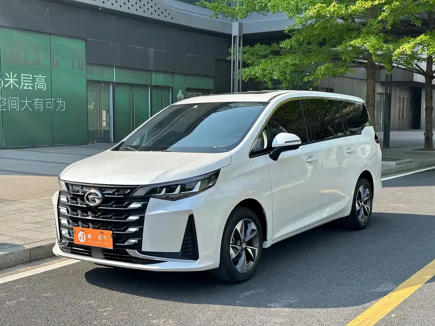 Trumpchi M6 2023 PRO 270T DCT Luxury Edition — миниатюра 1