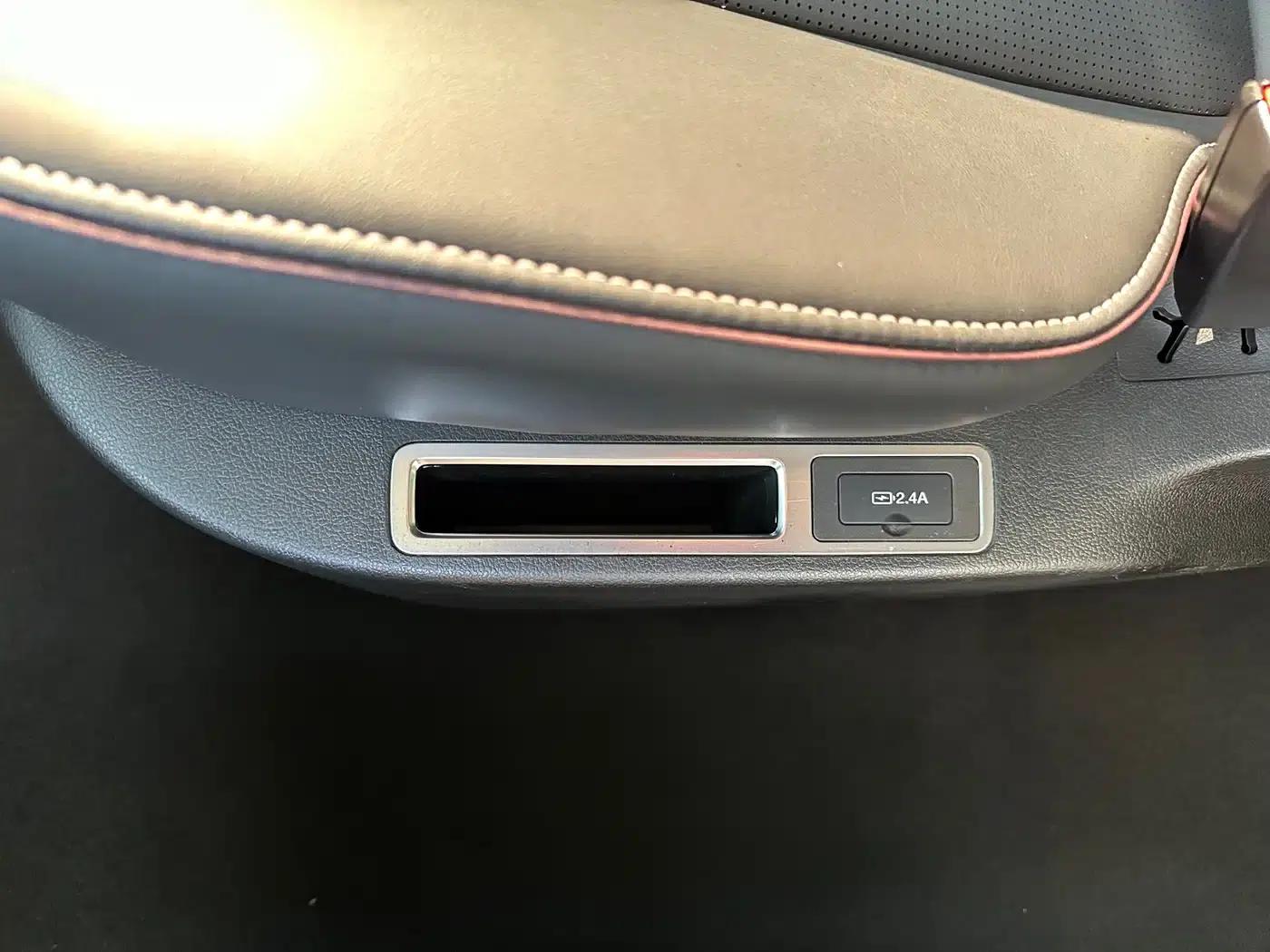 Trumpchi M6 2023 PRO 270T DCT Luxury Edition — миниатюра 11