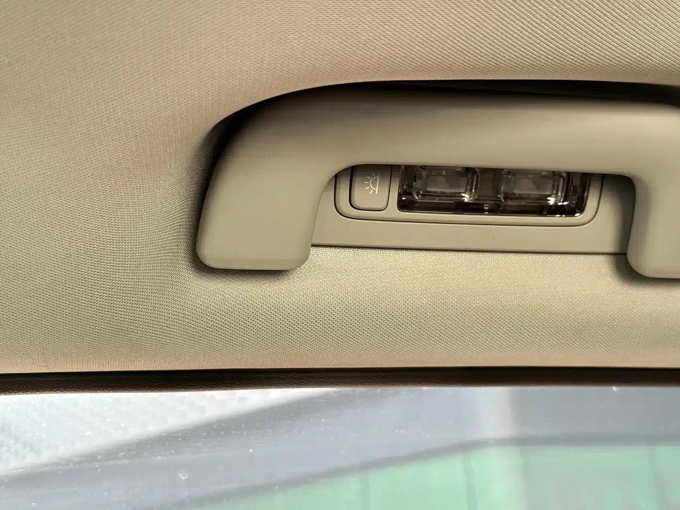 Trumpchi M6 2023 PRO 270T DCT Luxury Edition — миниатюра 12