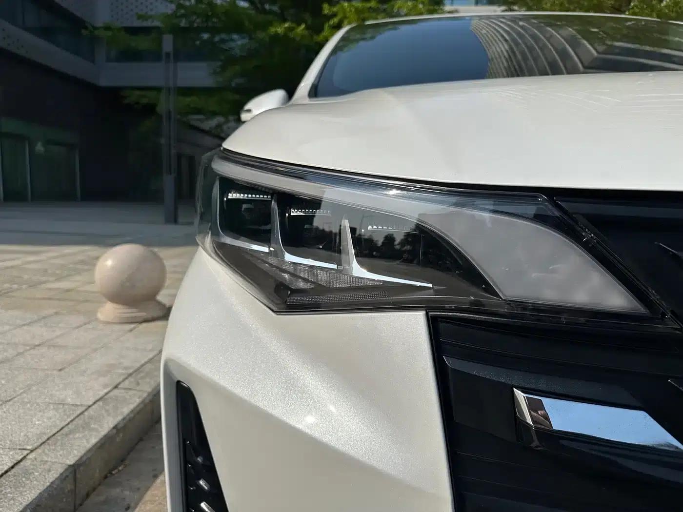 Trumpchi M6 2023 PRO 270T DCT Luxury Edition — миниатюра 3