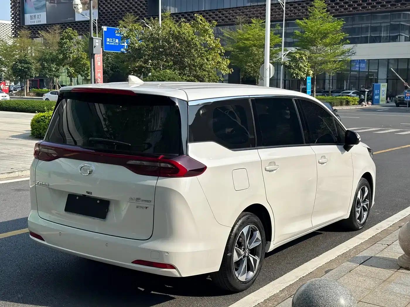 Trumpchi M6 2023 PRO 270T DCT Luxury Edition — миниатюра 4