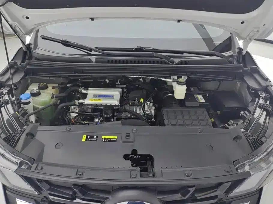 Trumpchi M6 2023 PRO 270T DCT Elite Edition — миниатюра 10
