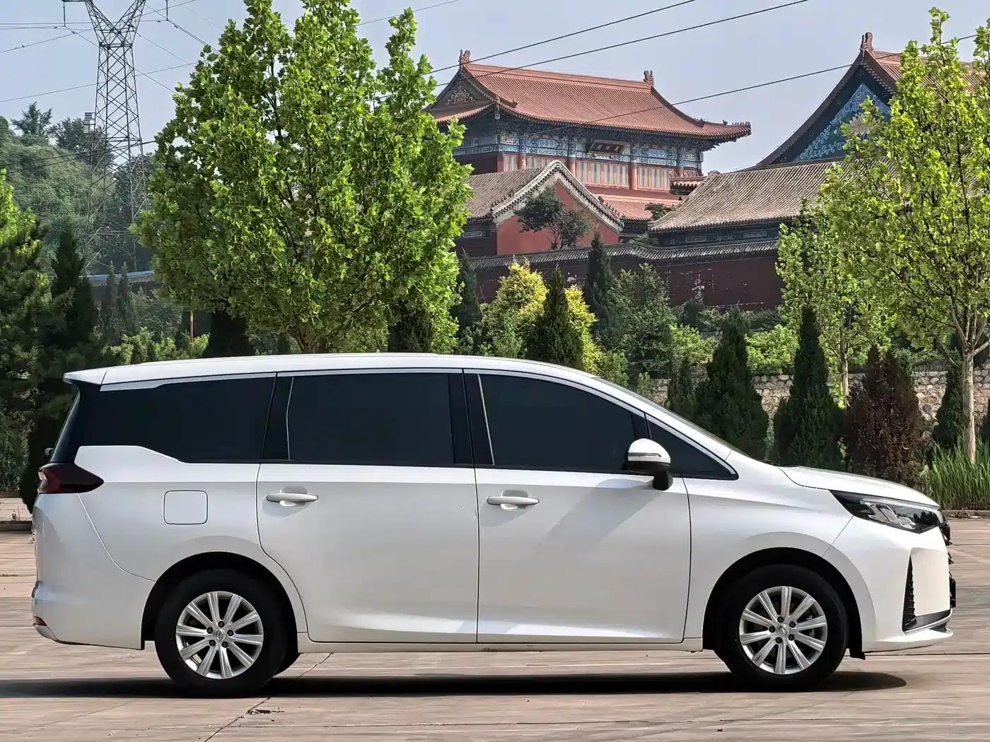 Trumpchi M6 2023 PRO 270T DCT Elite Edition — миниатюра 7