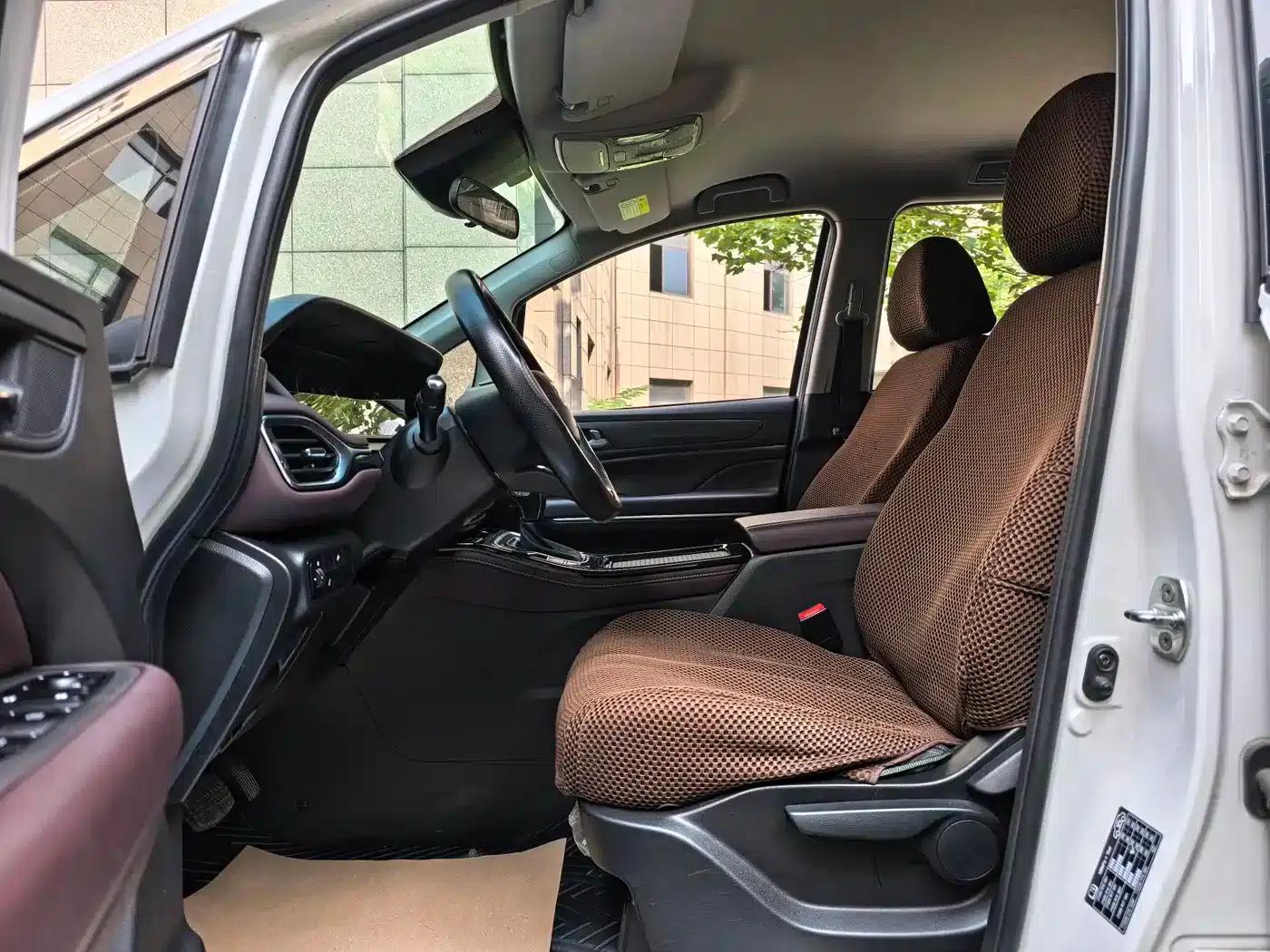 Trumpchi M6 2023 PRO 270T DCT Elite Edition — миниатюра 9