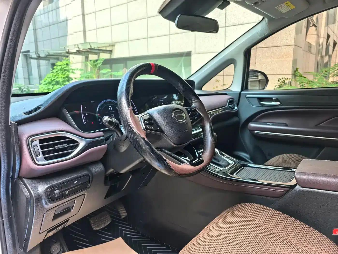 Trumpchi M6 2023 PRO 270T DCT Elite Edition — миниатюра 10