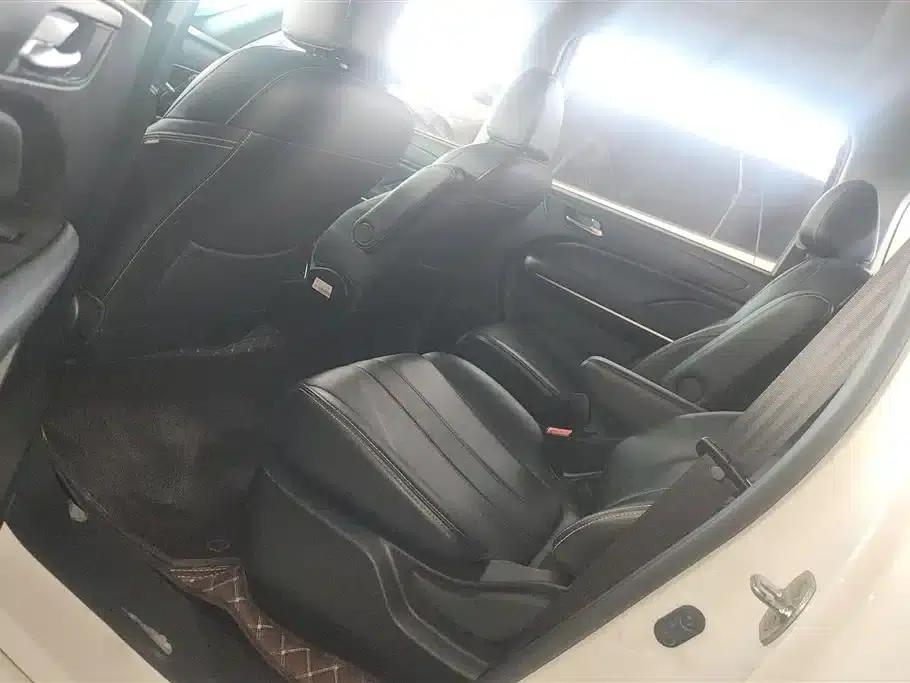 Trumpchi M6 2021 270T DCT Premium Edition (Six Seats) — миниатюра 11