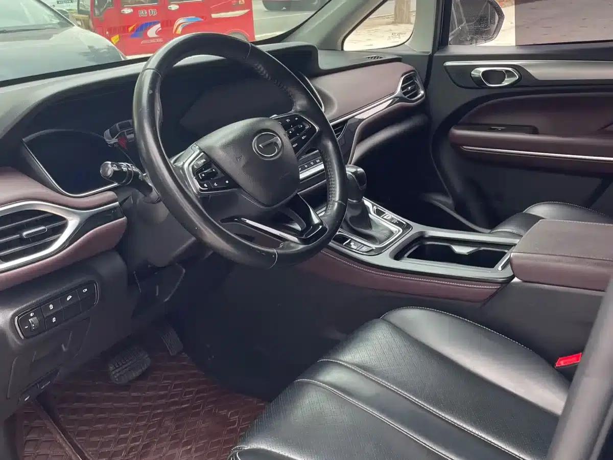 Trumpchi M6 2021 270T DCT Premium Edition (7-seater) — миниатюра 11