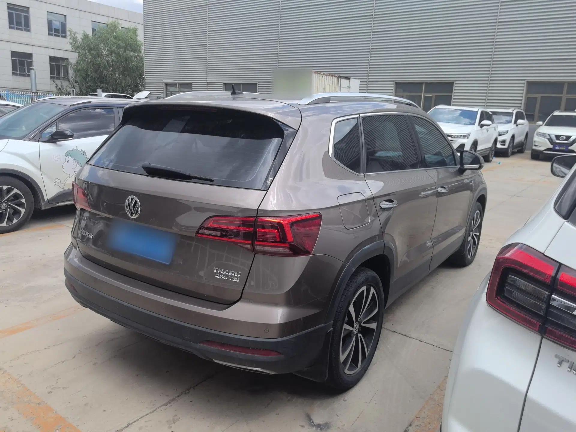 Volkswagen Tharu 2020 280TSI Two-Wheel Drive Luxury Edition China VI Standard — миниатюра 4