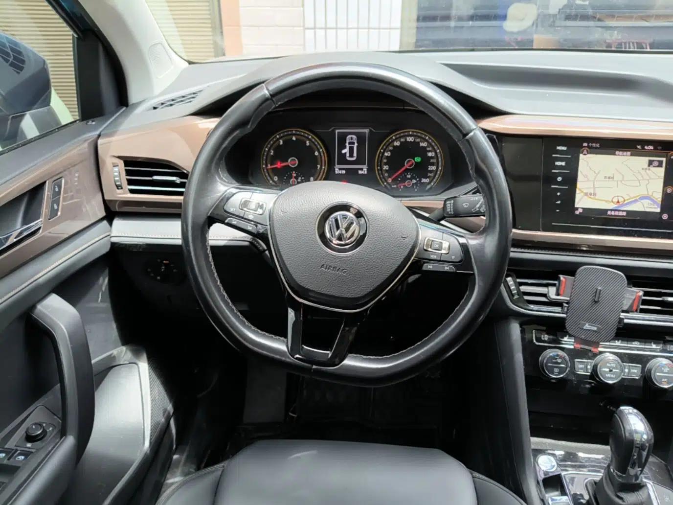 Volkswagen Tharu 2019 280TSI Two-Wheel Drive Luxury Version China VI Standard — миниатюра 13