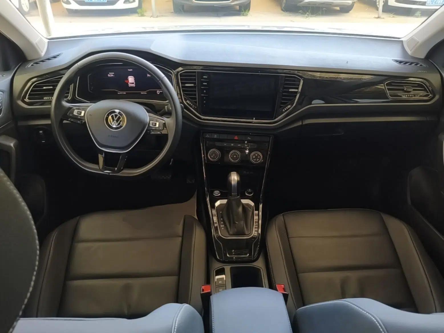 Volkswagen T-ROC 2022 280TSI DSG Two-Wheel Drive Comfort PLUS — миниатюра 12
