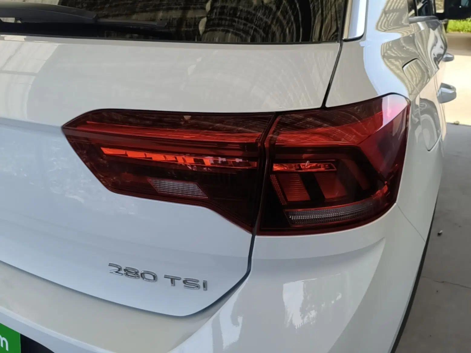 Volkswagen T-ROC 2022 280TSI DSG Two-Wheel Drive Comfort PLUS — миниатюра 9