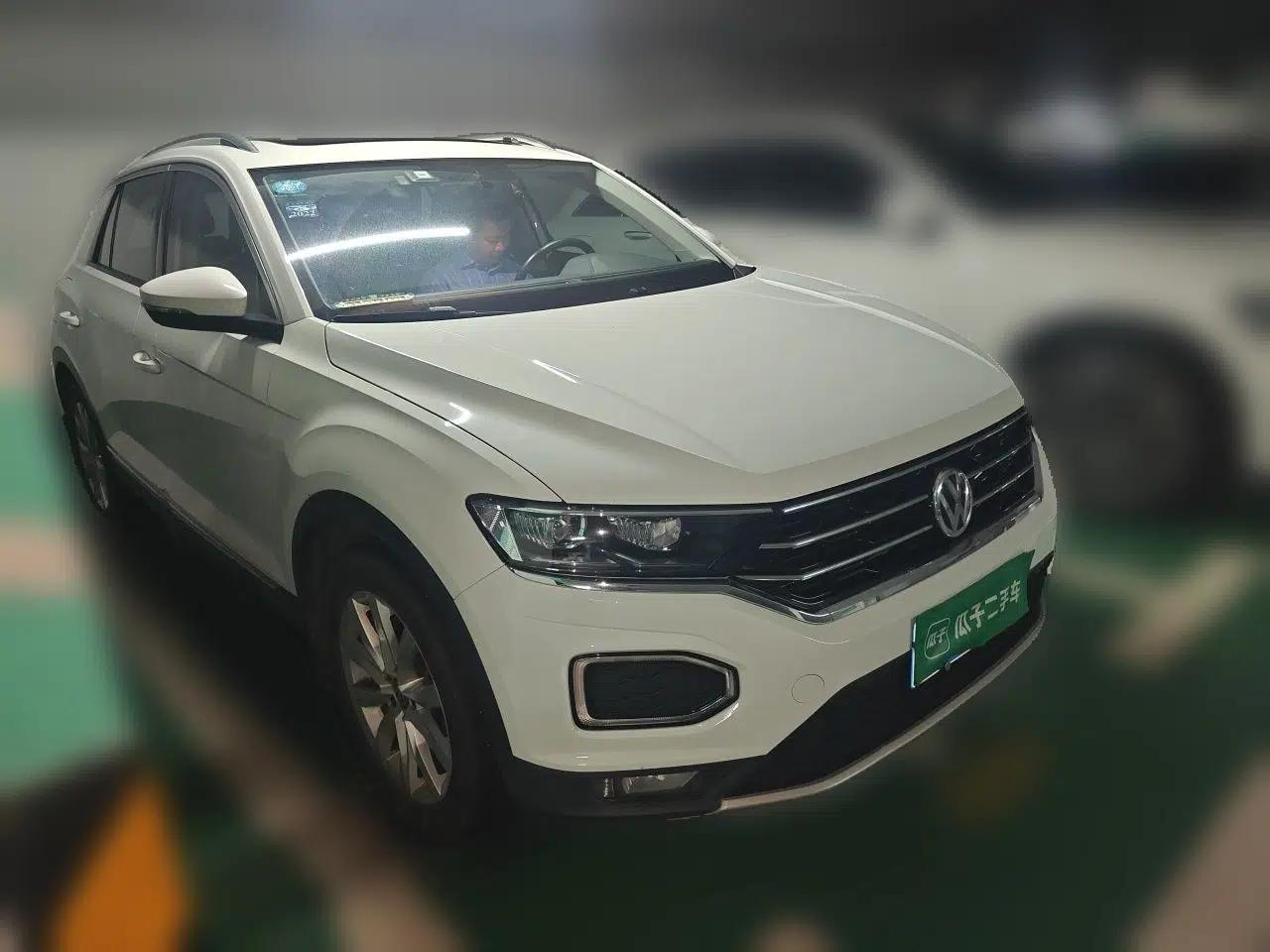 Volkswagen T-ROC 2019 280TSI DSG Two-Wheel Drive Advanced Version China VI Standard — миниатюра 3