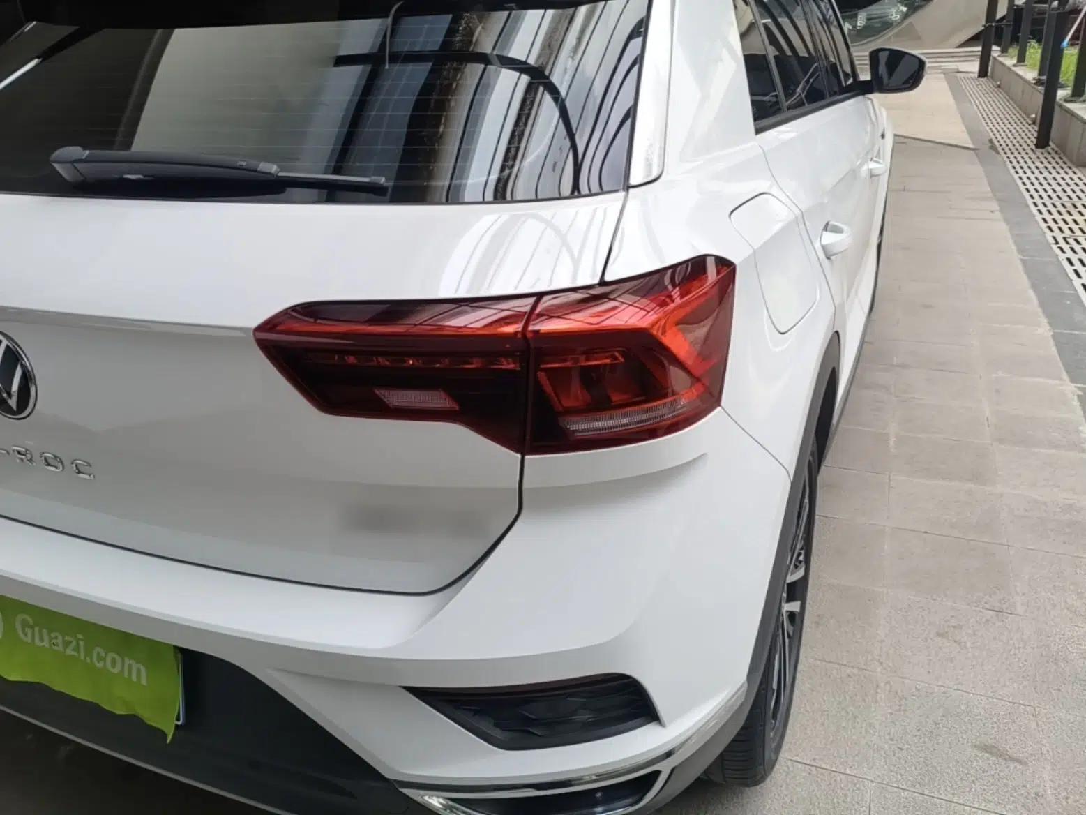 Volkswagen T-ROC 2022 280TSI DSG Two-Wheel Drive Elite PLUS — миниатюра 14