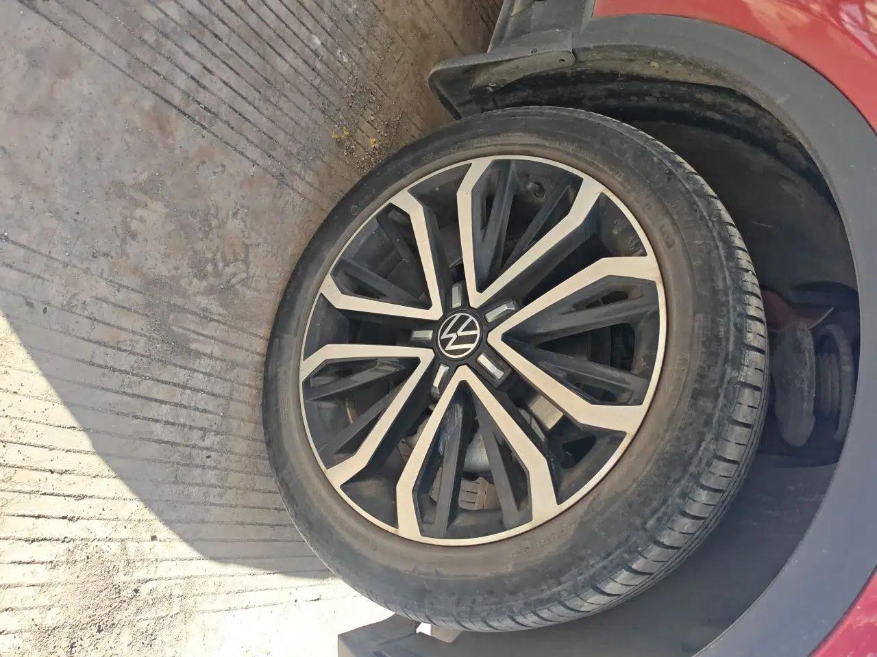 Volkswagen T-ROC 2021 280TSI DSG Two-Wheel Drive Comfort Connect Edition — миниатюра 8
