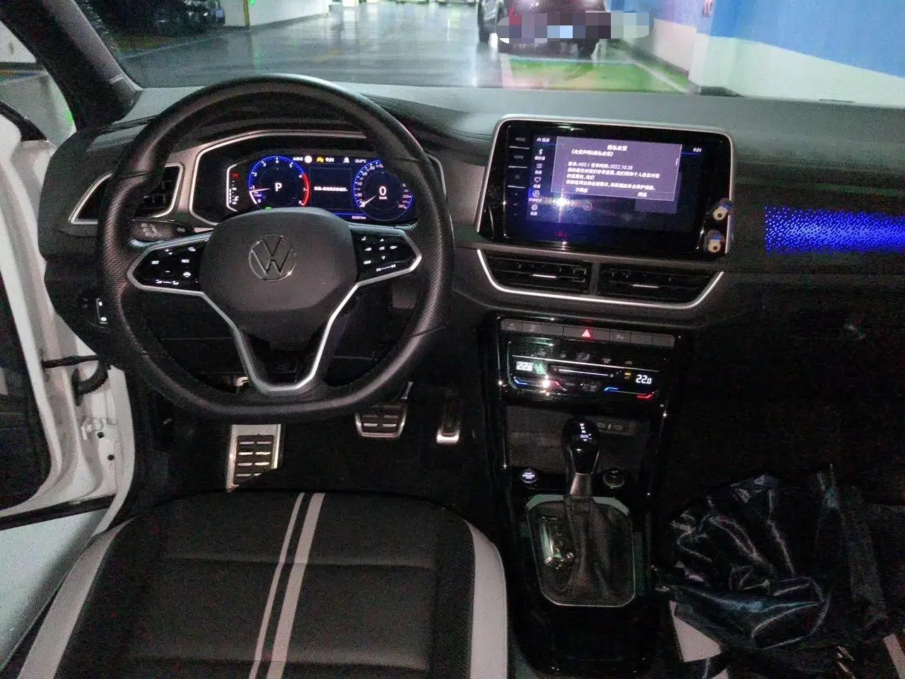 Volkswagen T-ROC 2024 300TSI DSG Two-Wheel-Drive Chen Guang Edition — миниатюра 9