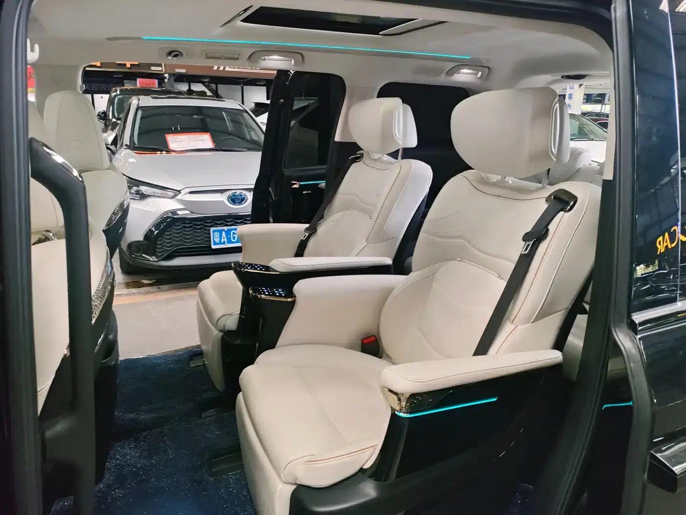 Trumpchi E9 2023 E9 Champion Edition — миниатюра 11