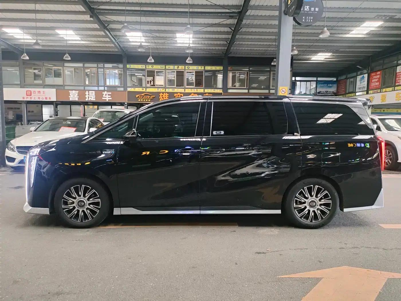 Trumpchi E9 2023 E9 Champion Edition — миниатюра 4