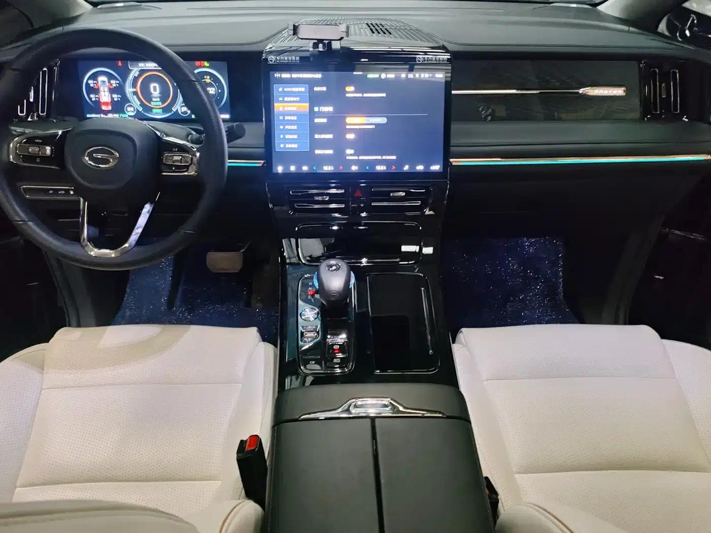 Trumpchi E9 2023 E9 Champion Edition — миниатюра 8