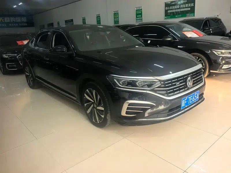2024 Passat Outstanding Edition 380TSI Dragon Edition — миниатюра 3