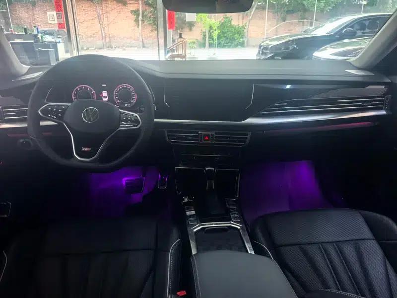 2024 Passat Outstanding Edition 380TSI Dragon Edition — миниатюра 7