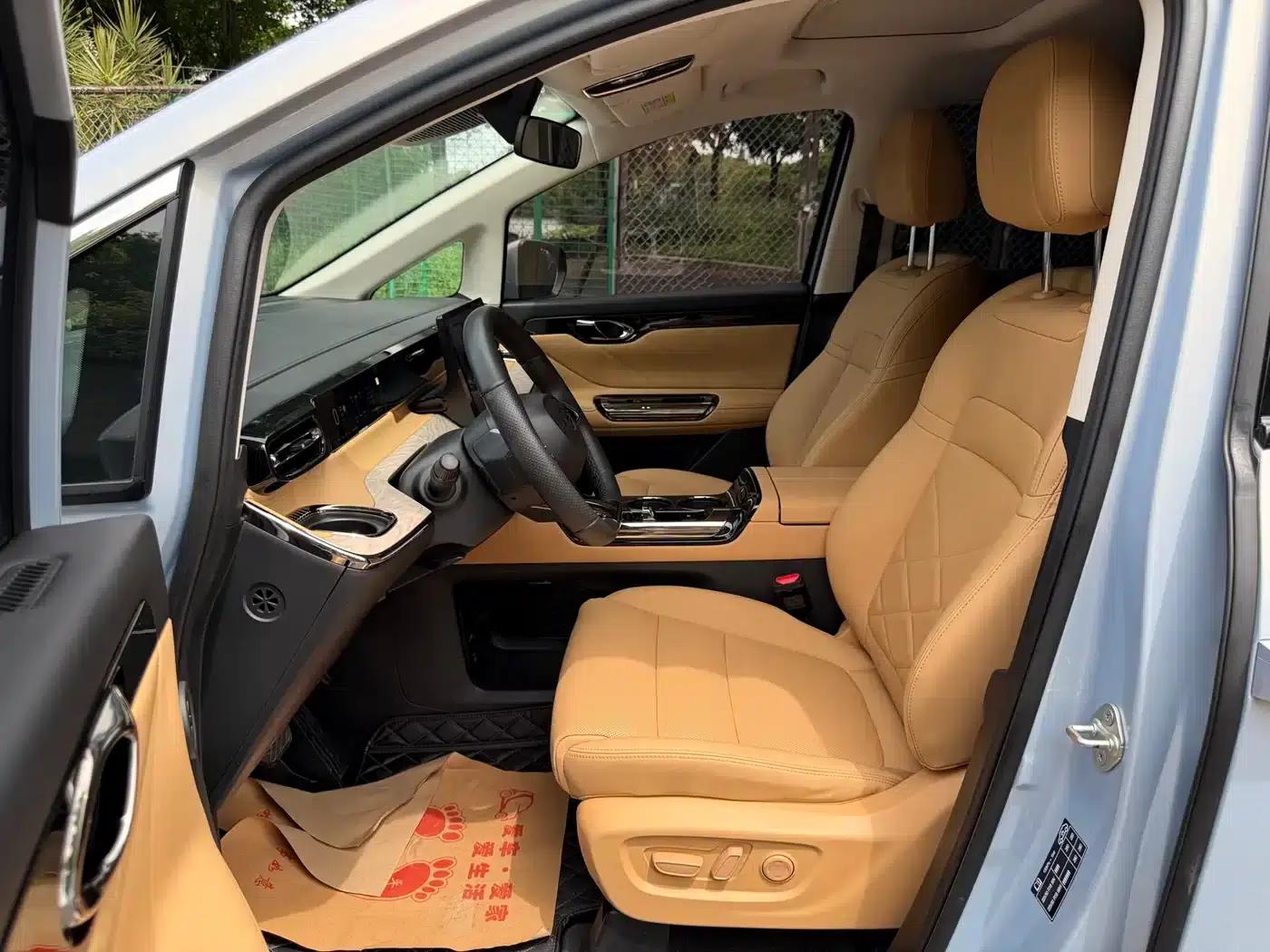 Trumpchi E8 PHEV 2024 Model 150km MAX+ — миниатюра 18