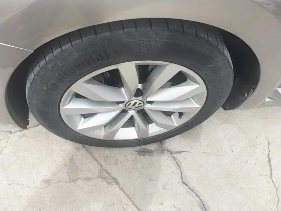 Volkswagen Beetle 2015 280TSI — миниатюра 10